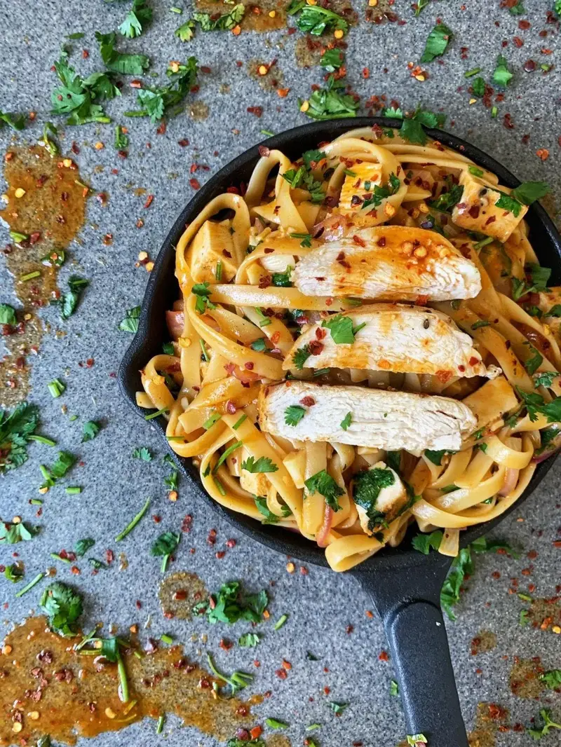 Spicy Garlicky Blackened Chicken Alfredo Pasta